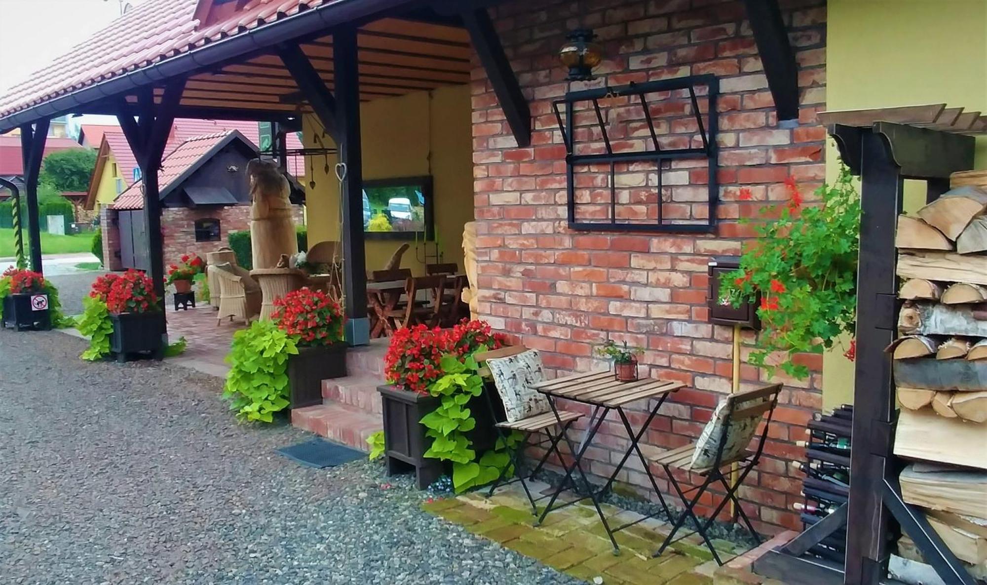 Willa Axla Z Weranda Ogrodem I Parkingiem Kudowa-Zdroj Bagian luar foto